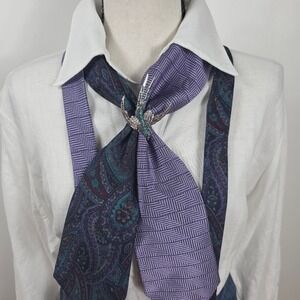 Upcycled‎ Femtie  Swallow Bird Brooch Pin Teal Purple AB Rhinestone Silver Tone